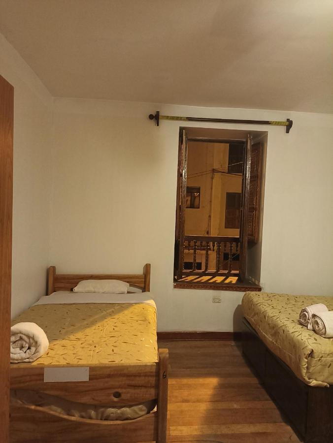Hotel Carmen Plaza *